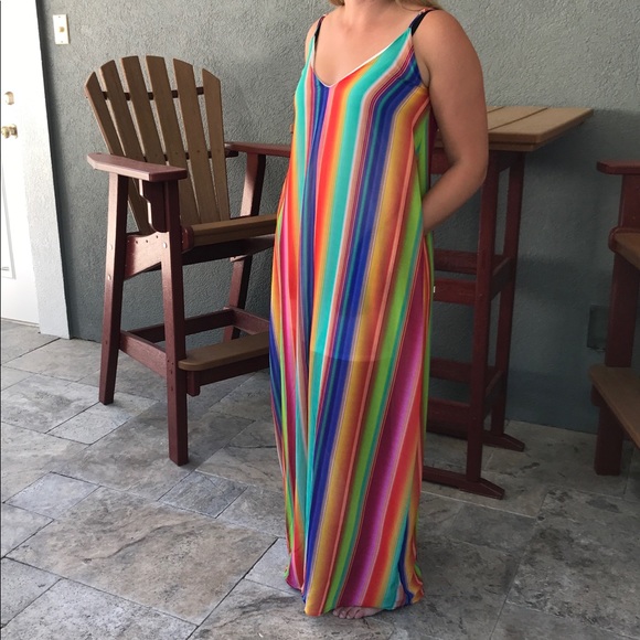 Rainbow Stripe Maxi dress w/pockets - Picture 3 of 7